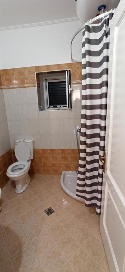 Villa Family Bitri Piqeras Экстерьер фото